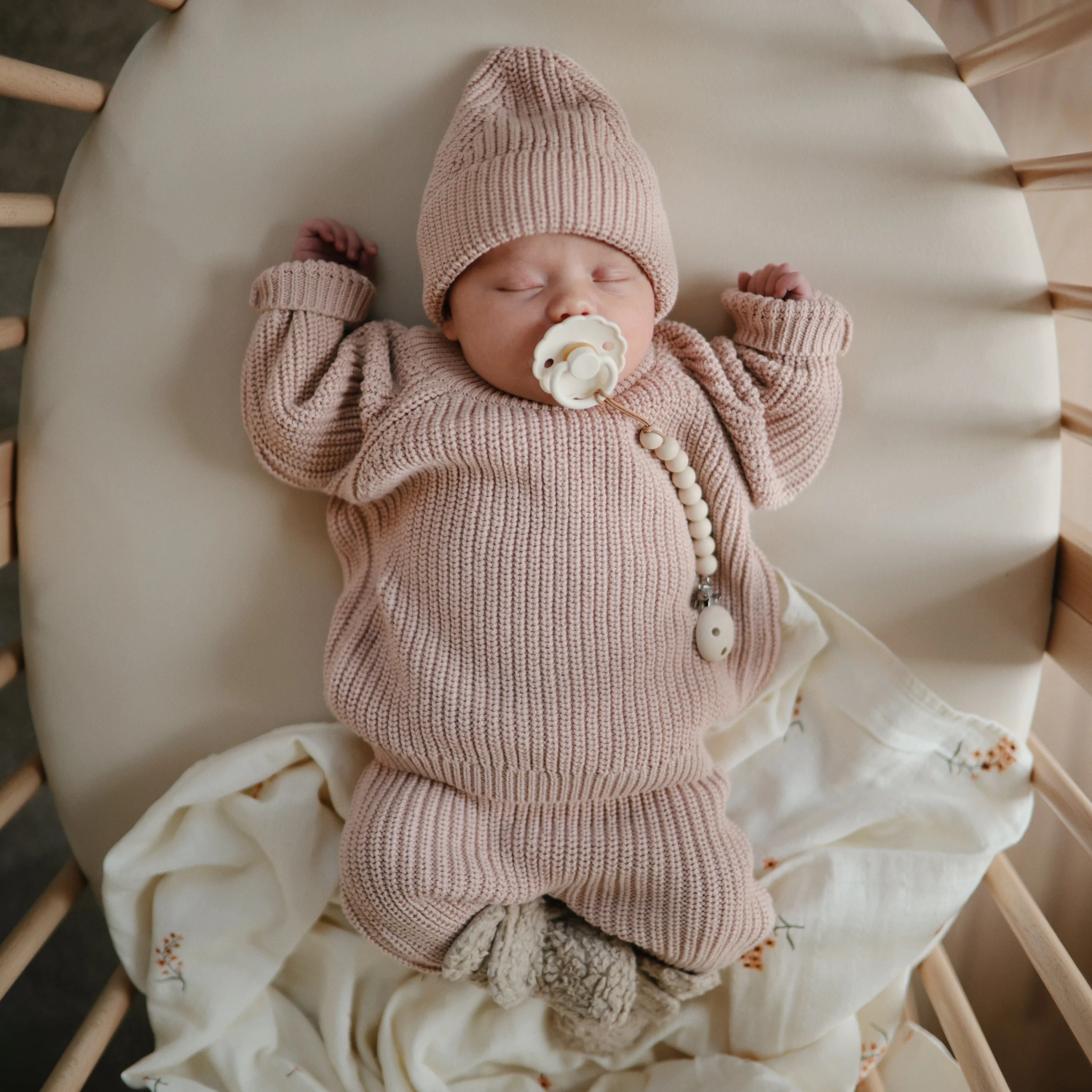 Chunky Knit Beanie - Image 7