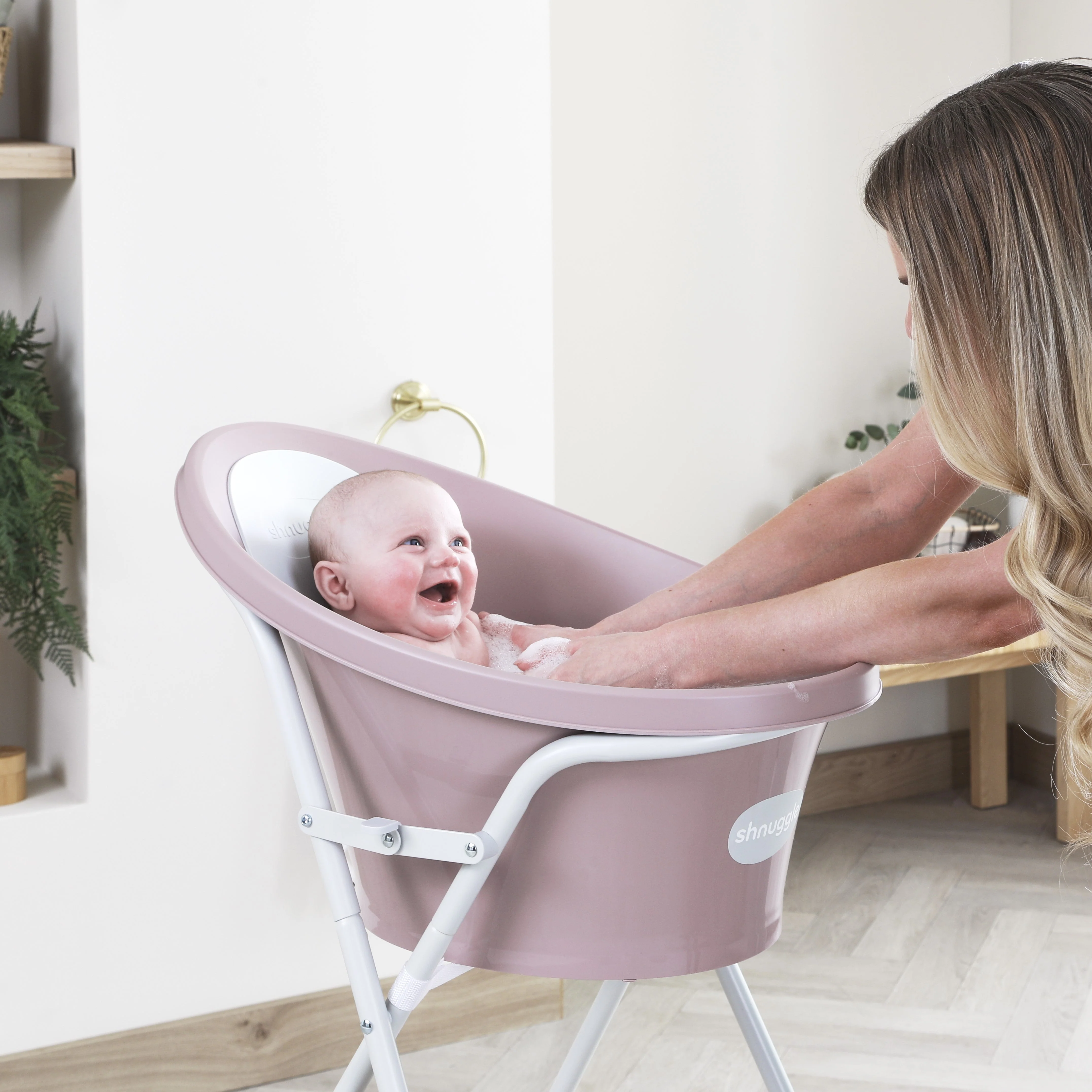 Newborn Bath Essentials Bundle | Baby Bath with Support Bump, Soft Backrest & Rinse Jug | Safe & Stylish Bathtime Set - Image 6